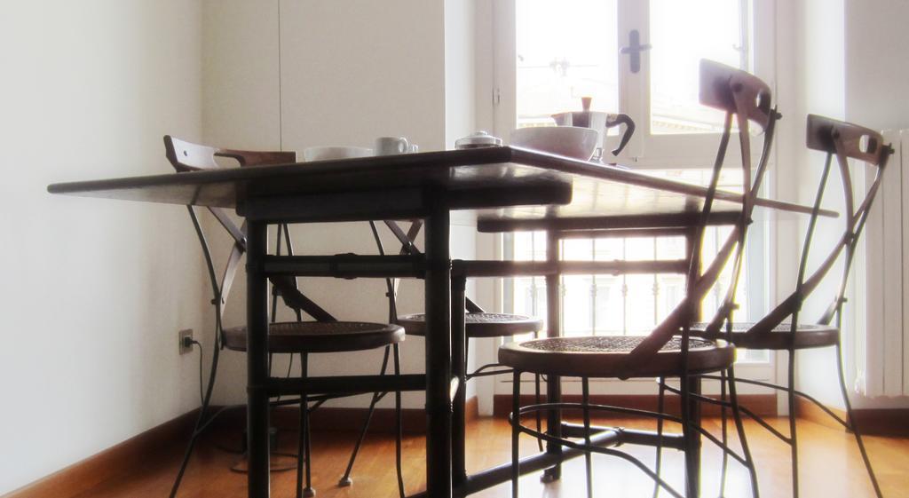 Ferienwohnung Fil Rouge Mailand Zimmer foto