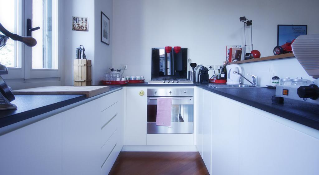 Ferienwohnung Fil Rouge Mailand Zimmer foto