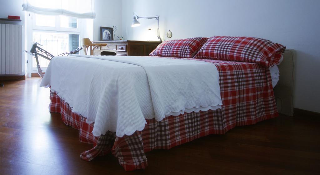 Ferienwohnung Fil Rouge Mailand Zimmer foto